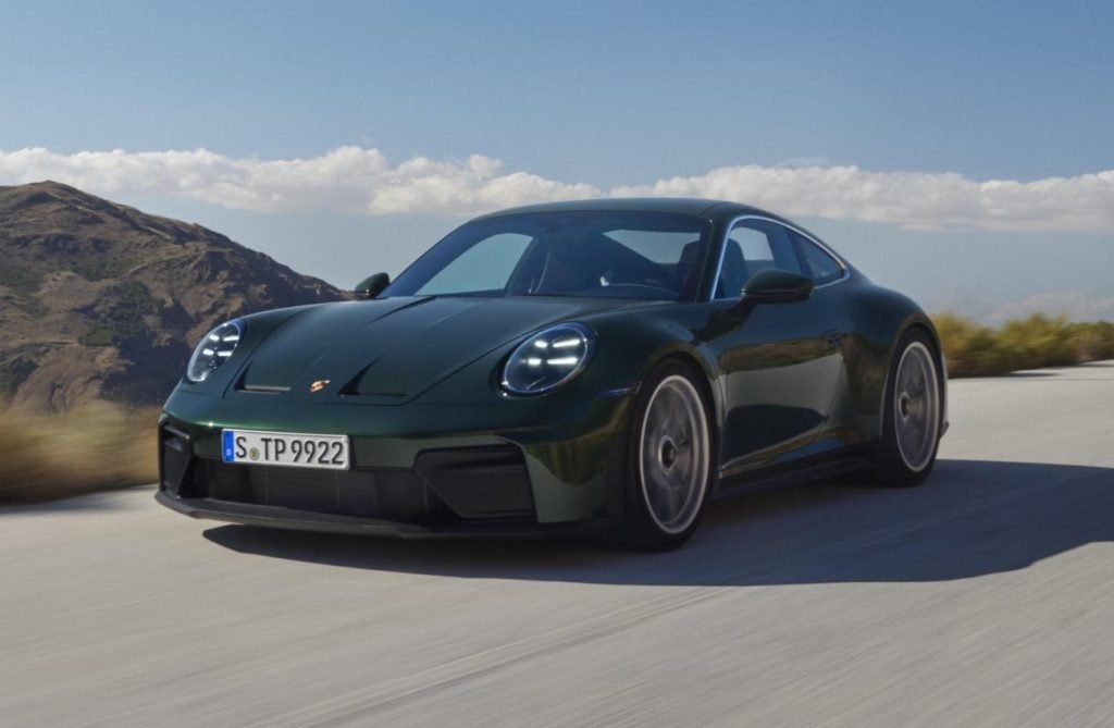 An Idiot’s Guide To The Complicated Porsche 911 Range