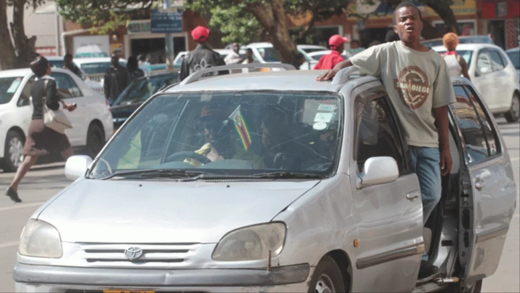 ZRP Arrests 10 Mushikashika Robbers Targeting Harare Residents